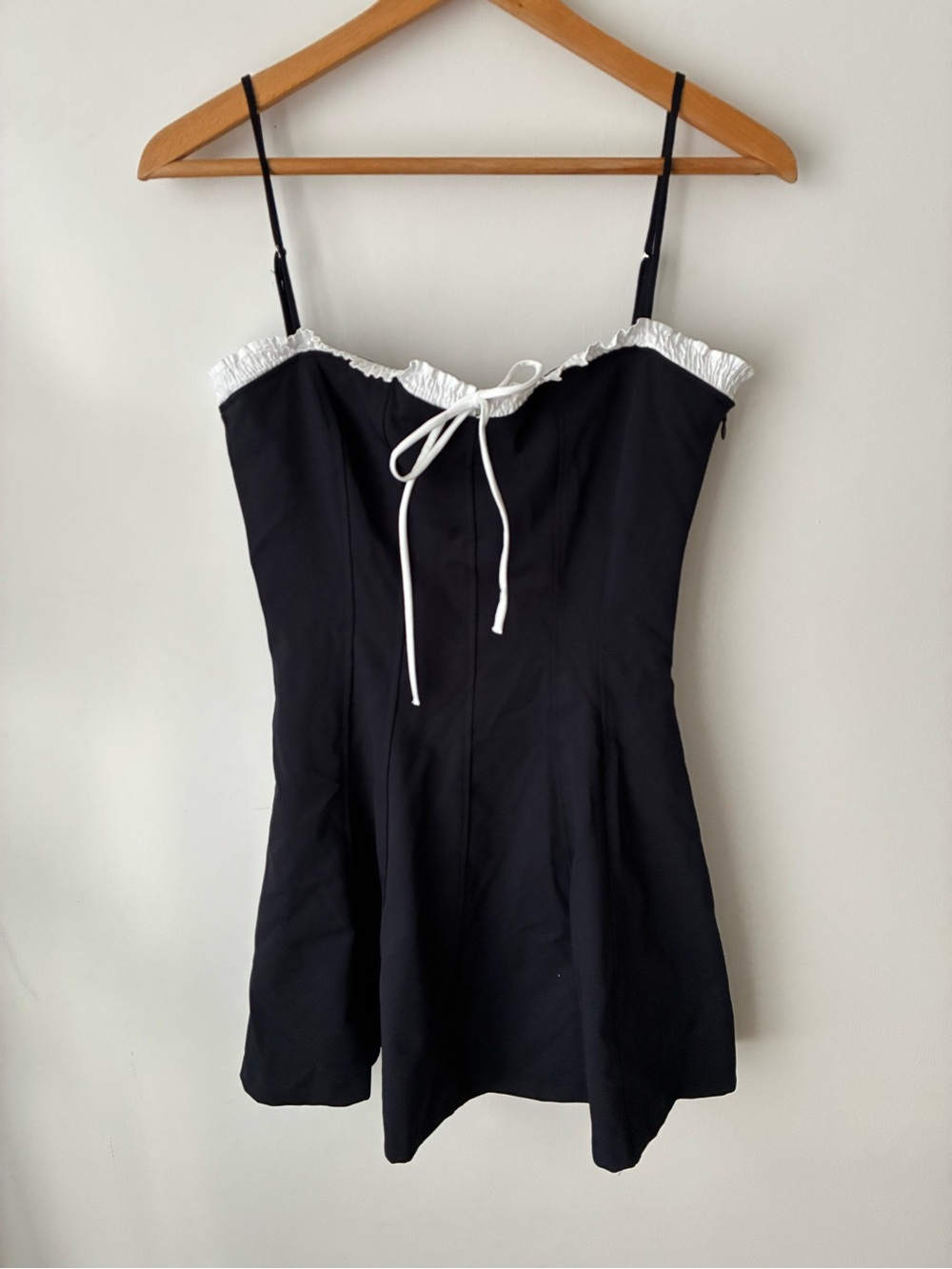 Zara Dress Womens Medium Strappy Ruffle Bow Mini Black White NWT